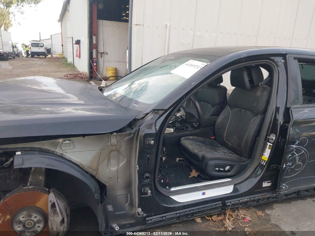 WBA7U2C08NCJ42965 BMW 750 I Xdrive