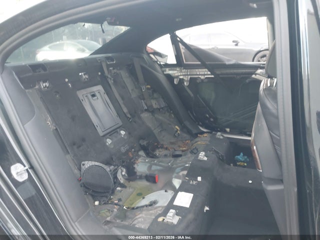 WBA7U2C08NCJ42965 BMW 750 I Xdrive