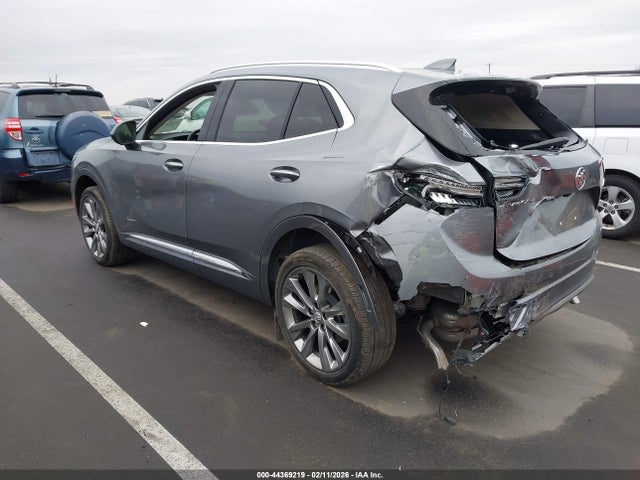 2022 BUICK ENVISION LRBFZRR4XND141988 Photo 2