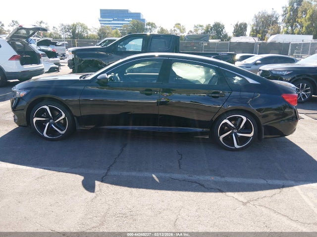 1HGCV1F39JA054903 Honda Accord Sport