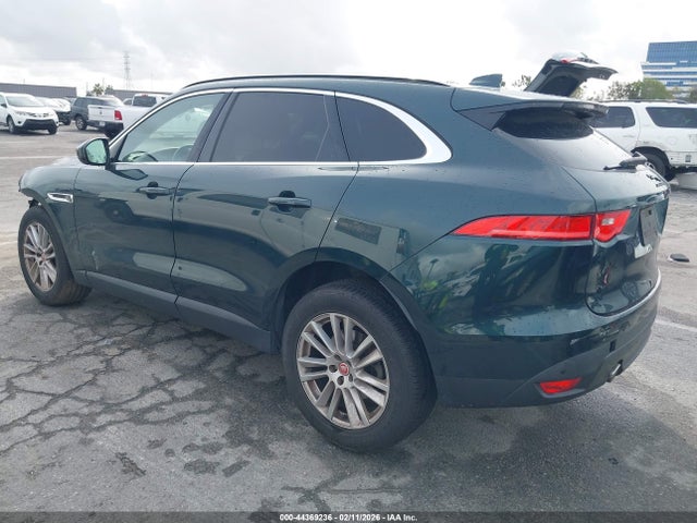 Jaguar F-pace 35t Prestige 2017 SADCK2BV4HA890850 Image 3