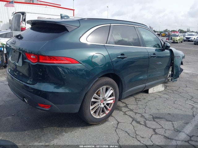 Jaguar F-pace 35t Prestige 2017 SADCK2BV4HA890850 Image 4