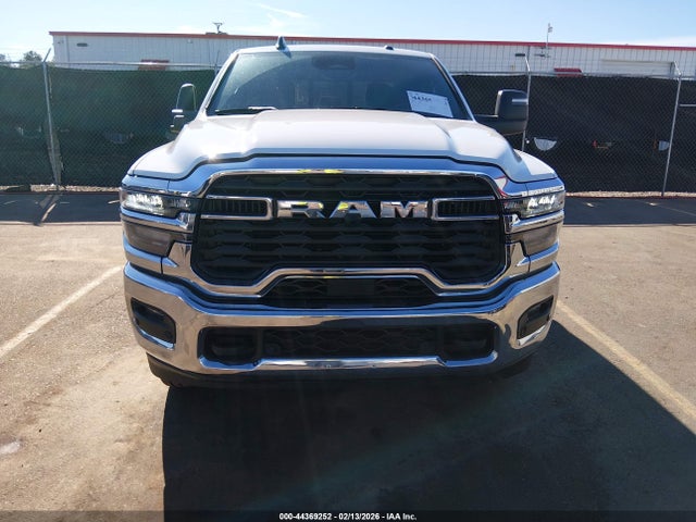 44369252 :رقم المزاد ، 3C6UR5CJXSG518079 vin ، 2025 Ram 2500 Tradesman  4x4 6'4 Box مزاد بيع