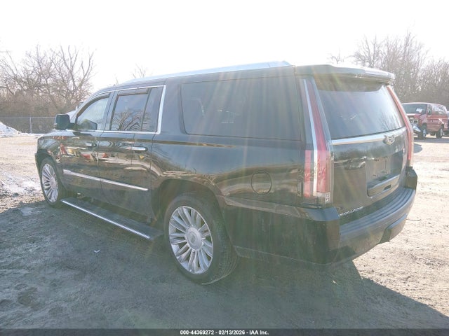 2016 CADILLAC ESCALADE ESV 1GYS4KKJ0GR306274 Photo 2