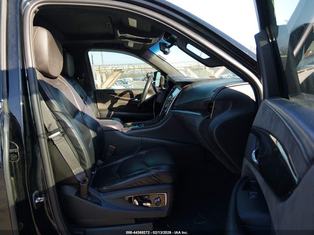 2016 CADILLAC ESCALADE ESV 1GYS4KKJ0GR306274 Photo 4