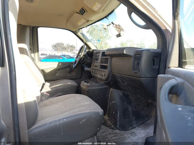 44369291 :رقم المزاد ، 1GKW7RFG7D1133342 vin ، 2013 Gmc Savana 2500 Lt مزاد بيع