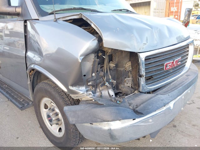 44369291 :رقم المزاد ، 1GKW7RFG7D1133342 vin ، 2013 Gmc Savana 2500 Lt مزاد بيع