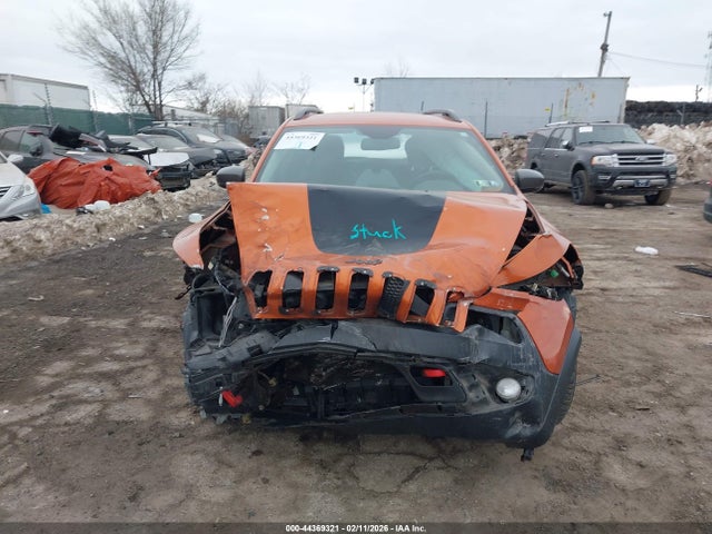 1C4PJMBS3FW757031 Jeep Cherokee Trailhawk