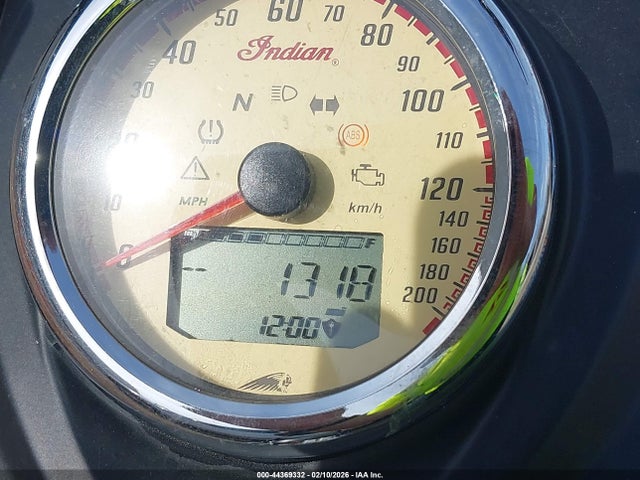 2016 INDIAN MOTORCYCLE CO. CHIEF 56KCCDAA8G3325386 Photo 6