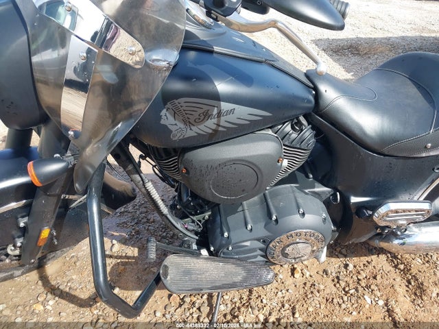 2016 INDIAN MOTORCYCLE CO. CHIEF 56KCCDAA8G3325386 Photo 8