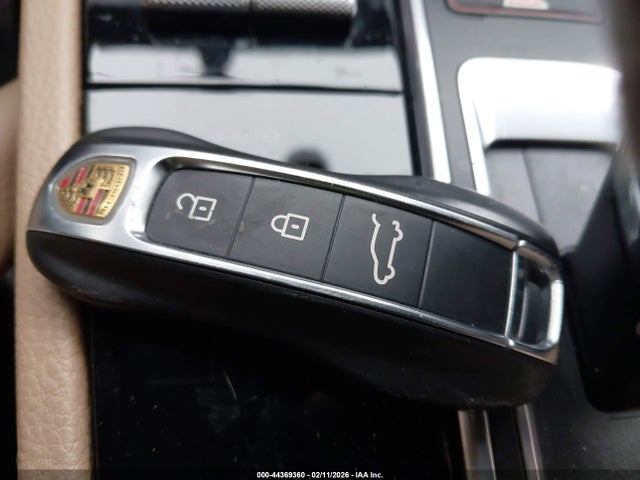 2021 PORSCHE CAYENNE WP1AA2AY1MDA07537 Photo 10