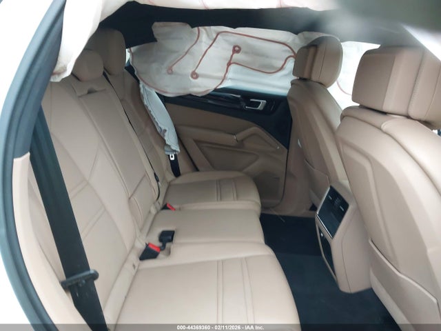 2021 PORSCHE CAYENNE WP1AA2AY1MDA07537 Photo 7
