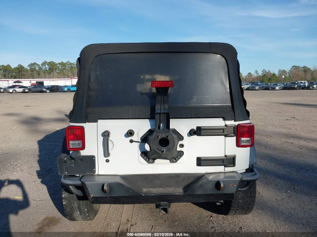 2015 Jeep Wrangler Unlimited Sport მანქანა იყიდება აუქციონზე, vin: 1C4BJWDG9FL541720, აუქციონის ნომერი: 44369369