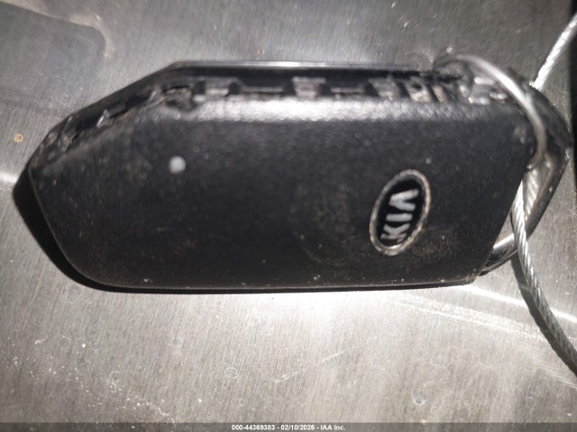 3KPF54AD2ME388222 KIA FORTE EX