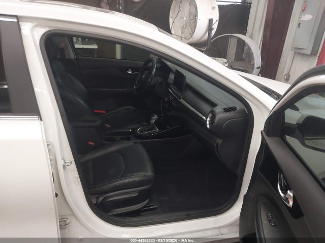 3KPF54AD2ME388222 KIA FORTE EX