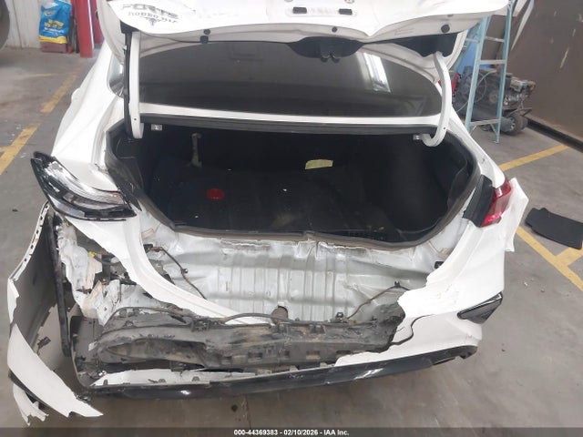 3KPF54AD2ME388222 KIA FORTE EX