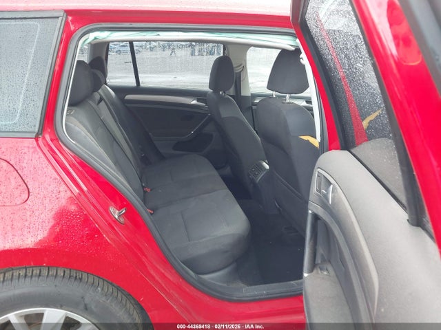 3VWC17AU8GM517507 Volkswagen Golf Sportwagen Tsi S 4-door