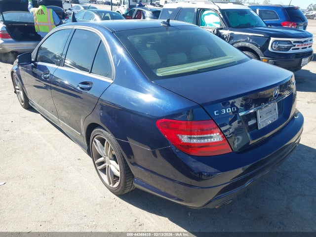 44369439 :رقم المزاد ، WDDGF8BBXCR239426 vin ، 2012 Mercedes-benz C 300 Sport 4matic مزاد بيع
