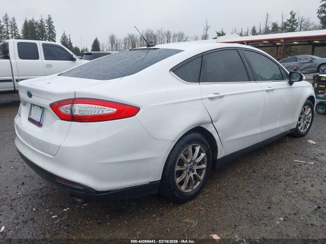 Ford FUSION S 2015 3FA6P0G7XFR114188 Image 4