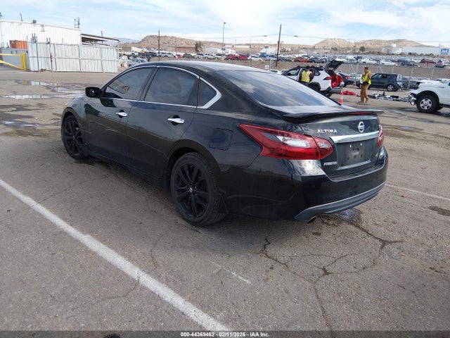 1N4AL3AP5HC188619 Nissan Altima 2.5 Sr