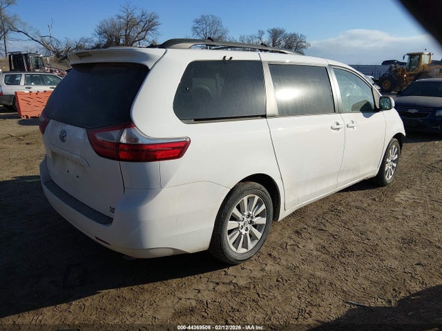 5TDJK3DC4FS119535 Toyota Sienna Le 7 Passenger