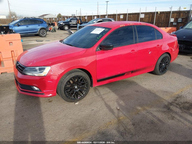 2016 Volkswagen Jetta 1.8t Sport მანქანა იყიდება აუქციონზე, vin: 3VWD17AJ4GM307951, აუქციონის ნომერი: 44369524