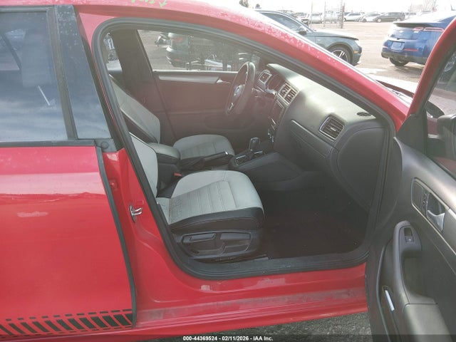 2016 Volkswagen Jetta 1.8t Sport მანქანა იყიდება აუქციონზე, vin: 3VWD17AJ4GM307951, აუქციონის ნომერი: 44369524