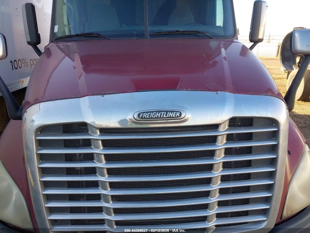 Freightliner Cascadia 125 2014 3AKJGLDR7ESFD3989 Image 9