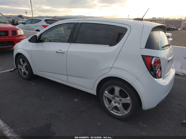 Chevrolet Sonic Ltz Auto 2015 1G1JE6SB4F4100295 Image 3