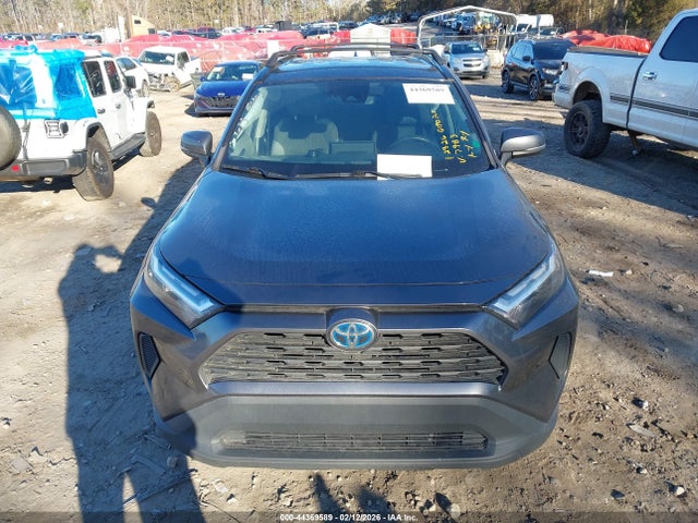 44369589 :رقم المزاد ، 4T3RWRFV8NU057983 vin ، 2022 Toyota Rav4 Hybrid Xle مزاد بيع