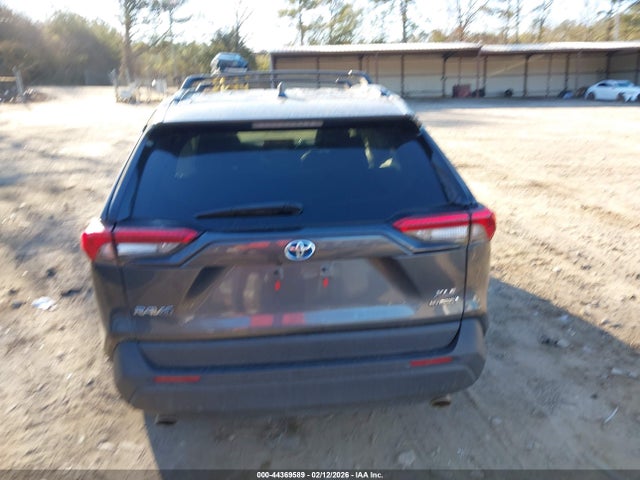 44369589 :رقم المزاد ، 4T3RWRFV8NU057983 vin ، 2022 Toyota Rav4 Hybrid Xle مزاد بيع