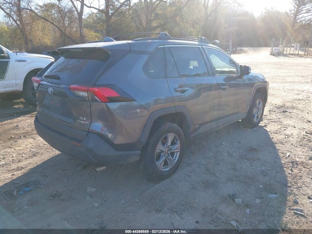 44369589 :رقم المزاد ، 4T3RWRFV8NU057983 vin ، 2022 Toyota Rav4 Hybrid Xle مزاد بيع