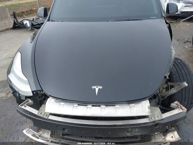 2022 TESLA MODEL Y 7SAYGDEE9NF386407 Photo 9