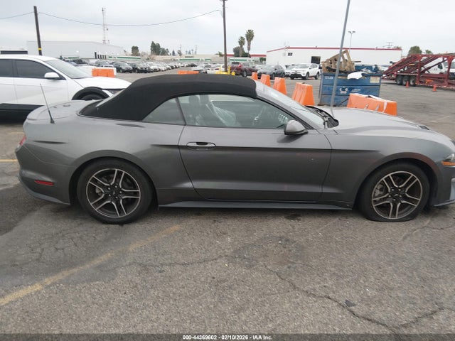 Ford Mustang Ecoboost Premium 2021 1FATP8UH0M5130348 Image 13