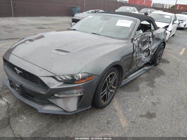 Ford Mustang Ecoboost Premium 2021 1FATP8UH0M5130348 Image 2
