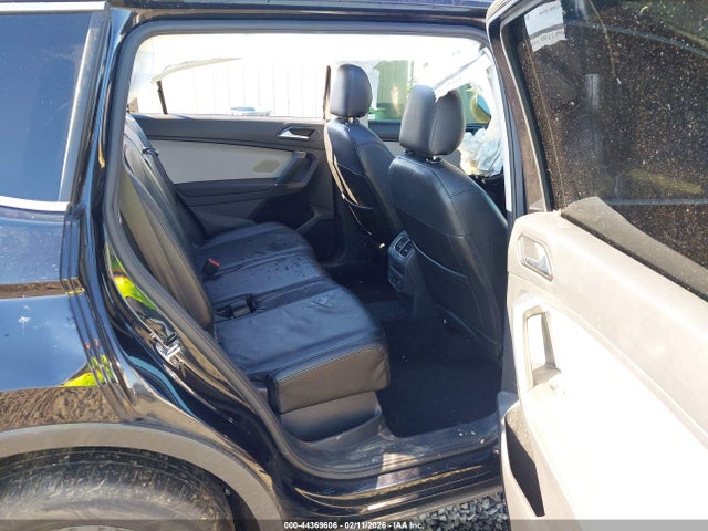 2018 VOLKSWAGEN TIGUAN 3VV2B7AX5JM161371 Photo 7