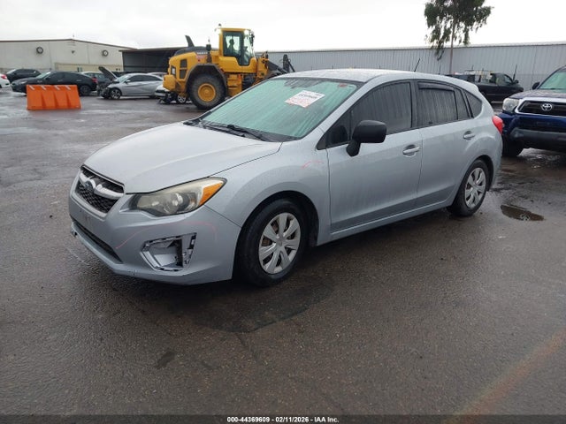Subaru Impreza 2.0i 2014 JF1GPAA66EH322823 Image 2