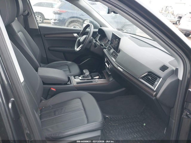 Продажа на аукционе авто 2023 Audi Q5 Premium 40 Tfsi Quattro S Tronic, vin: WA1ABAFYXP2167458, номер лота: 44369631