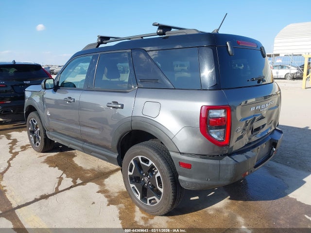 2021 FORD BRONCO SPORT 3FMCR9C67MRA24434 Photo 2