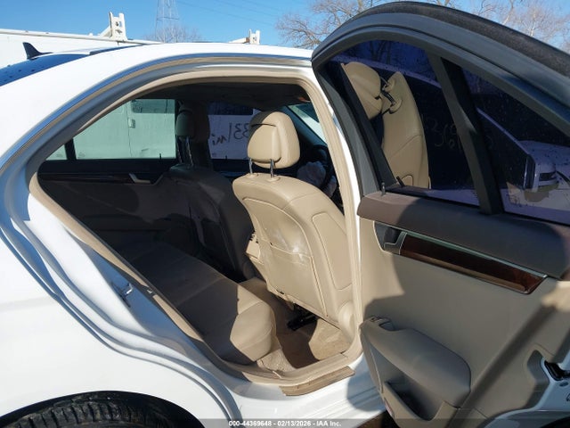Продаж на аукціоні авто 2013 Mercedes-benz C 300 Sport 4matic, vin: WDDGF8AB4DR271534, номер лоту: 44369648