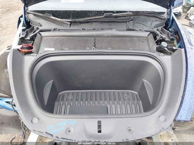 44369652 :رقم المزاد ، 7SAYGDEE6RF001956 vin ، 2024 Tesla Model Y Long Range Dual Motor All-wheel Drive مزاد بيع