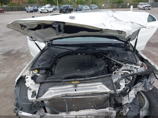 Продажа на аукционе авто 2019 Mercedes-benz C 300, vin: 55SWF8DB1KU310034, номер лота: 44369660