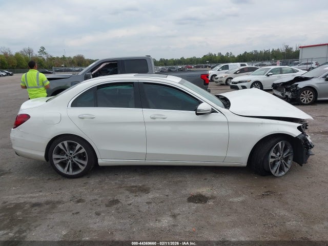 Продажа на аукционе авто 2019 Mercedes-benz C 300, vin: 55SWF8DB1KU310034, номер лота: 44369660