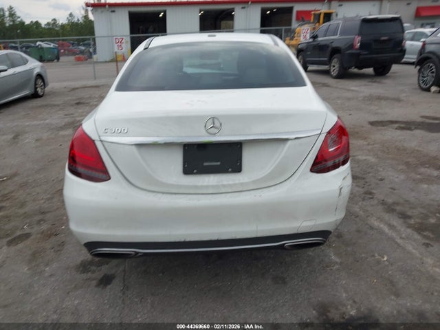 Продажа на аукционе авто 2019 Mercedes-benz C 300, vin: 55SWF8DB1KU310034, номер лота: 44369660