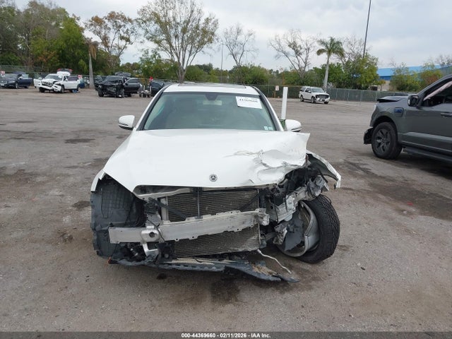 Продажа на аукционе авто 2019 Mercedes-benz C 300, vin: 55SWF8DB1KU310034, номер лота: 44369660