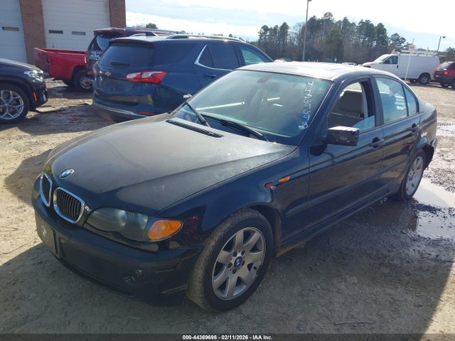 2005 Bmw 325i მანქანა იყიდება აუქციონზე, vin: WBAET37495NJ84949, აუქციონის ნომერი: 44369698
