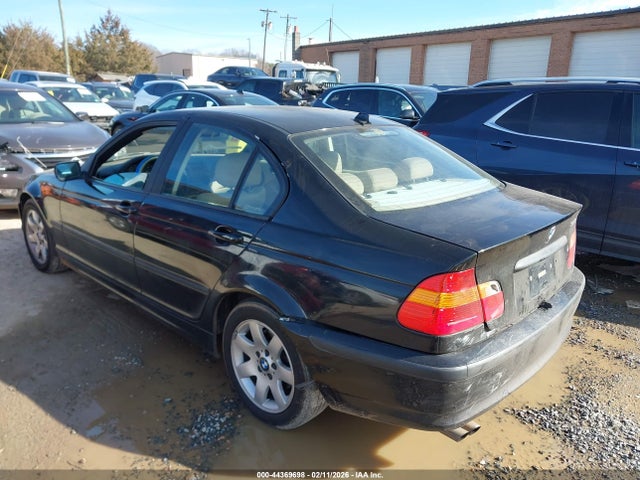 2005 Bmw 325i მანქანა იყიდება აუქციონზე, vin: WBAET37495NJ84949, აუქციონის ნომერი: 44369698