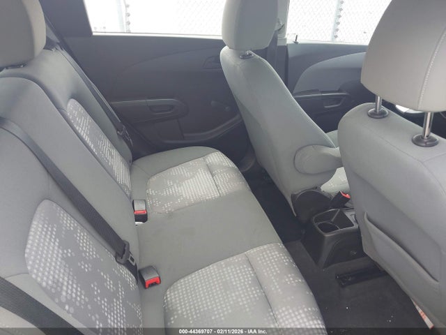 Chevrolet Sonic Lt Auto 2017 1G1JG6SH9H4166486 Image 8