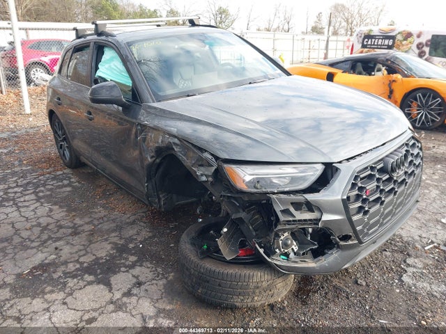 2024 AUDI SQ5 WA1B4AFY5R2046371