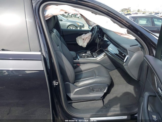 2021 AUDI Q7 WA1LXAF76MD000211 Photo 4